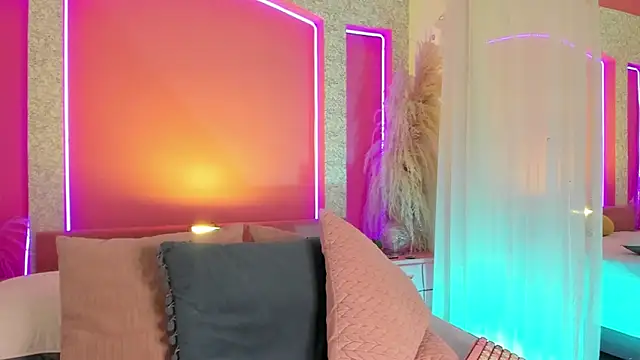 Aurora aaa online show from 12.10.24