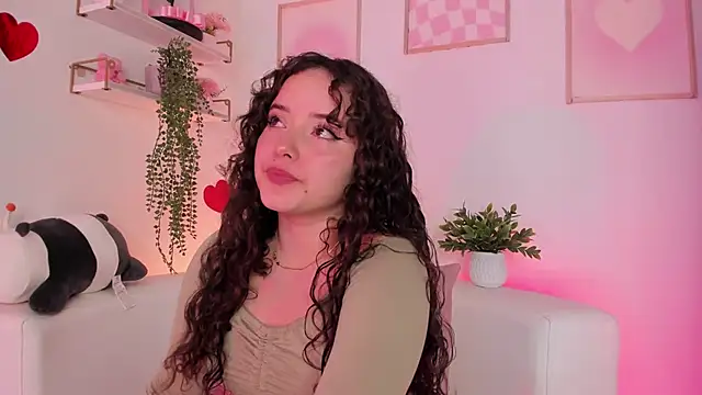 Aurora aaa online show from 03.04.25