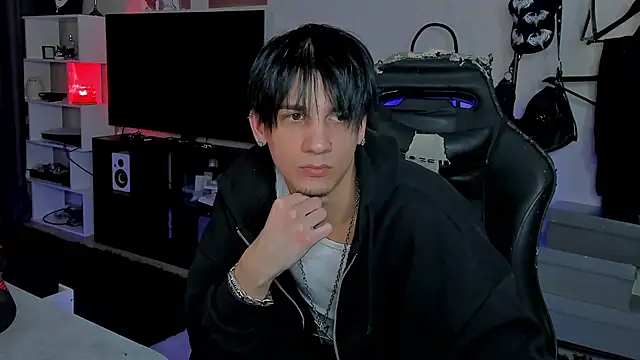 Snapshot of MarkBrowniii chatting on 02.05.26 MarkBrowniii online show from 02.05.26