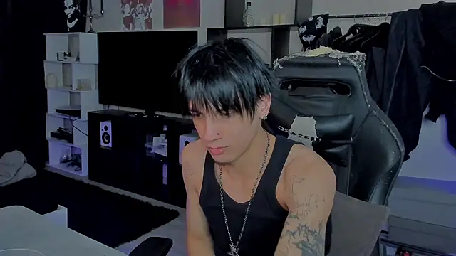 Snapshot of MarkBrowniii chatting on 02.13.26 MarkBrowniii online show from 02.13.26