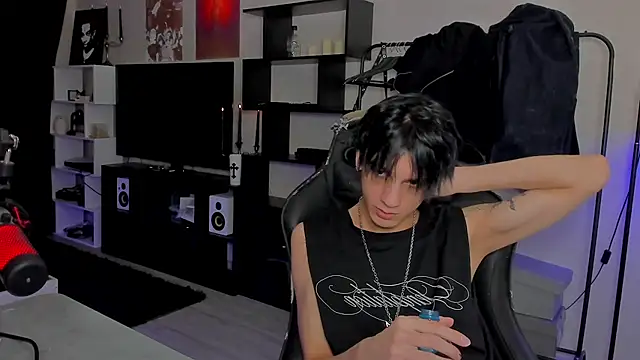 Snapshot of MarkBrowniii chatting on 02.23.26 MarkBrowniii online show from 02.23.26