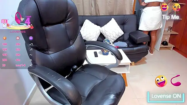 Snapshot of Alison_Lemos chatting on 05.22.26 Alison Lemos online show from 05.22.26