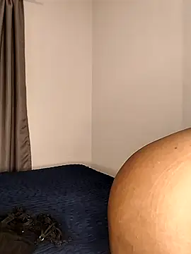 Nattybae09 online show from 09.26.25