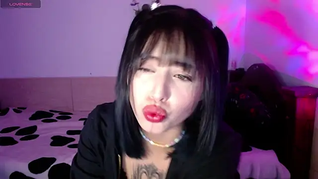 Snapshot of shayla_bbs chatting on 10.06.25 shayla bbs online show from 10.06.25