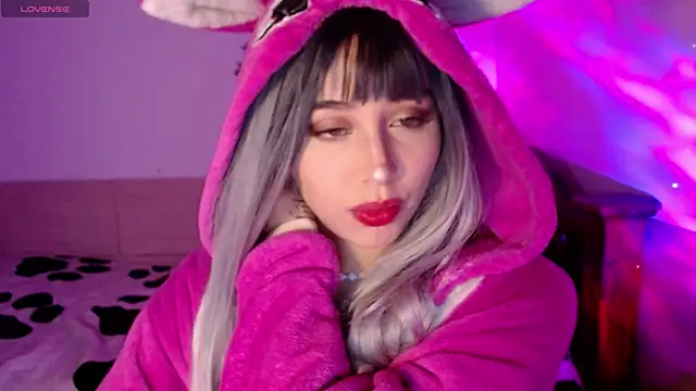 Snapshot of shayla_bbs chatting on 10.12.25 shayla bbs online show from 10.12.25