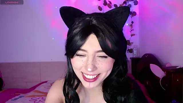 Snapshot of shayla_bbs chatting on 11.08.25 shayla bbs online show from 11.08.25