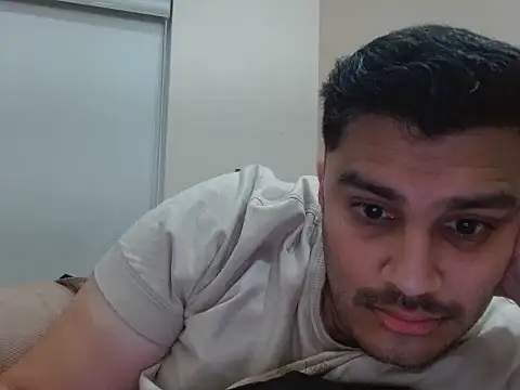 robintoit online show from 04.17.26