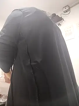 Snapshot of Natasha_milf__ chatting on 11.06.25 Natasha milf online show from 11.06.25