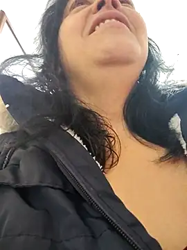 Snapshot of Natasha_milf__ chatting on 11.08.25 Natasha milf online show from 11.08.25