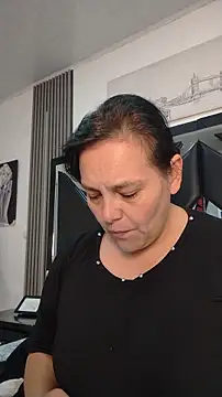 Snapshot of Natasha_milf__ chatting on 07.04.26 Natasha milf online show from 07.04.26