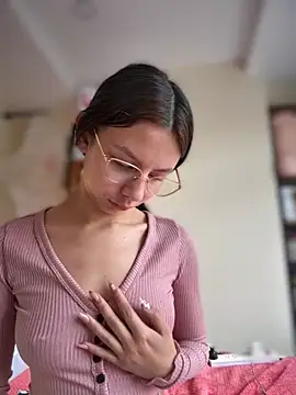 Snapshot of Bonniepark chatting on 10.14.25 Bonniepark online show from 10.14.25