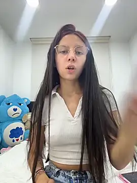 Bonniepark online show from 02.19.26