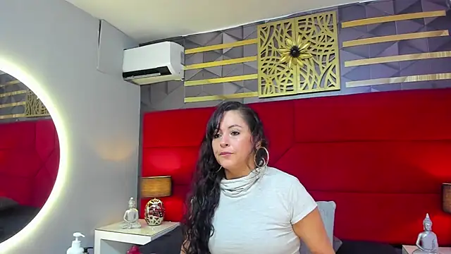 hanny milf online show from 01.07.25