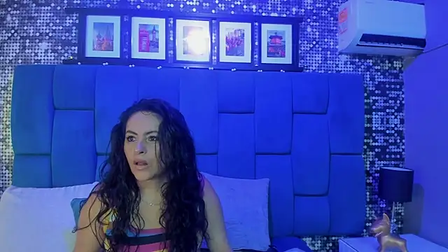 hanny milf online show from 10.22.25