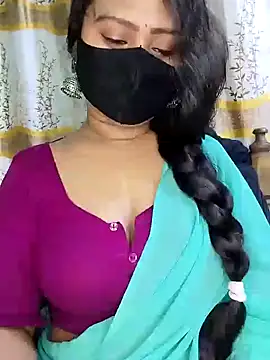 Idhika Paul online show from 02.07.25