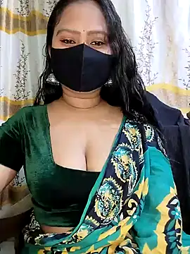 Idhika Paul online show from 02.15.25