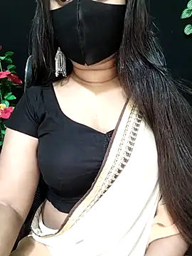 Idhika Paul online show from 10.19.25