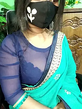 Idhika Paul online show from 01.08.26