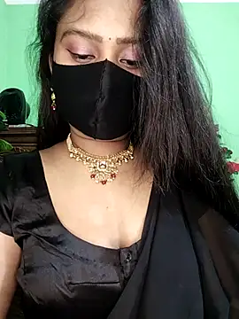 Snapshot of Idhika_Paul chatting on 02.08.26 Idhika Paul online show from 02.08.26