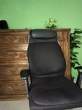 Snapshot of Idhika_Paul chatting on 02.24.26 Idhika Paul online show from 02.24.26