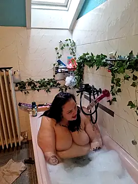 Snapshot of Black_Angel24 chatting on 09.13.25 Black Angel24 online show from 09.13.25