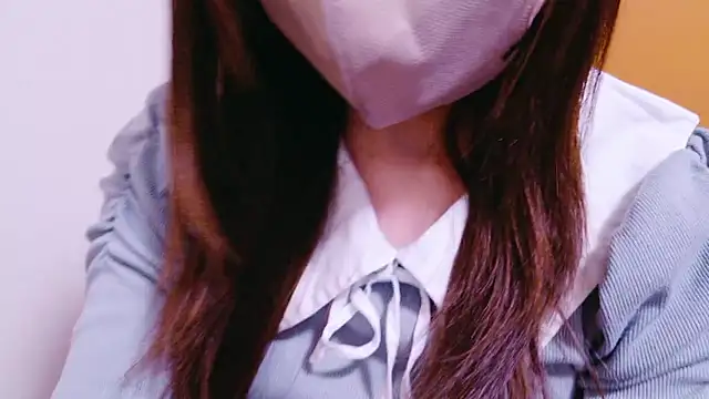 Snapshot of Naachan_ chatting on 05.18.26 Naachan online show from 05.18.26
