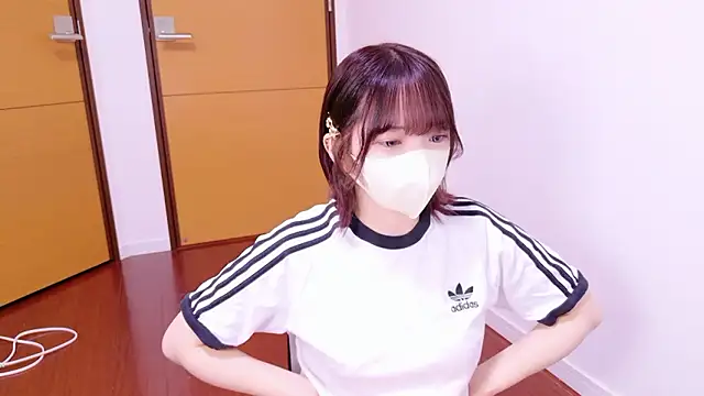 Snapshot of ranran_ch chatting on 10.03.25 ranran ch online show from 10.03.25