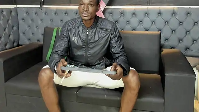 Terrance z online show from 10.10.25