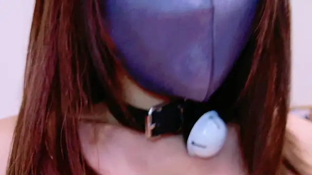 Yui-Ch online show from 12.04.24