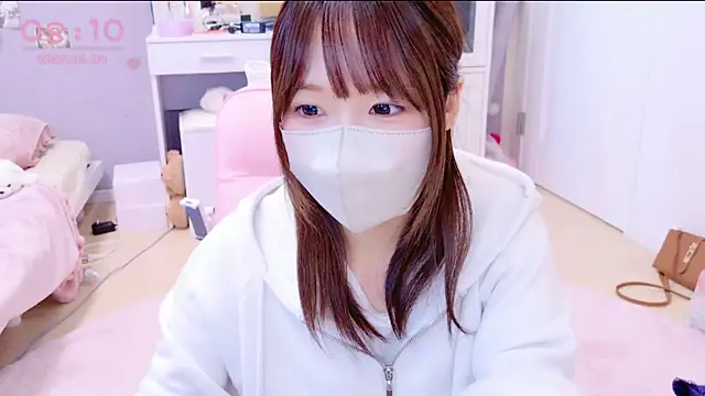 Yui-Ch online show from 01.03.25