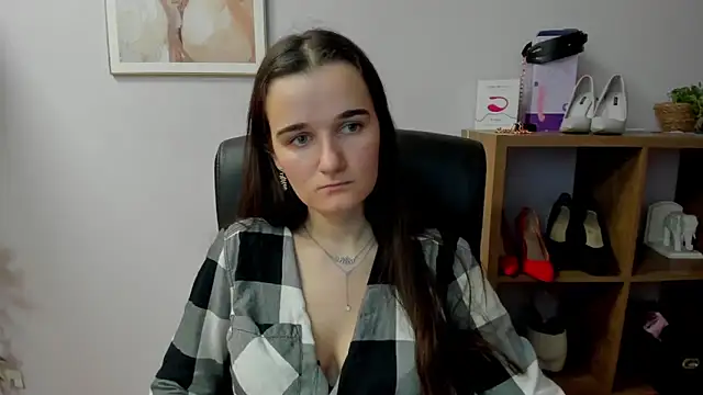 KateDelight online show from 12.21.25