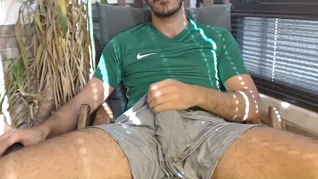 Snapshot of Naughtb0y chatting on 02.06.25 Naughtb0y online show from 02.06.25