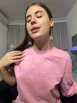 Milkissss online show from 01.08.25