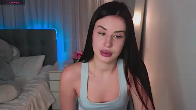 Milkissss online show from 04.19.26