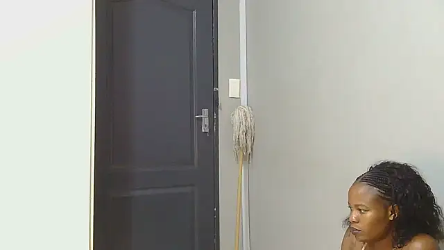 Snapshot of punkyxxx chatting on 11.16.25 punkyxxx online show from 11.16.25