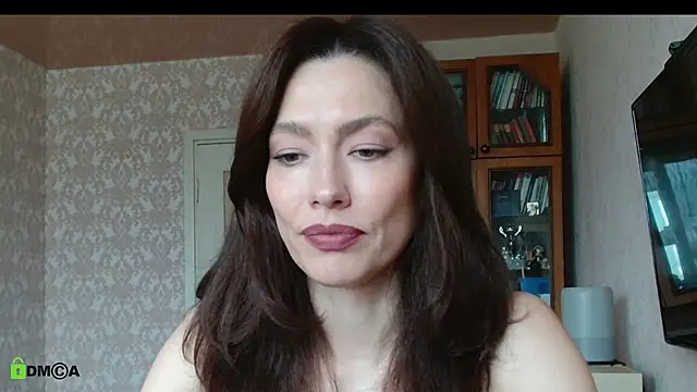 Snapshot of alicia_spicy chatting on 06.11.26 alicia spicy online show from 06.11.26