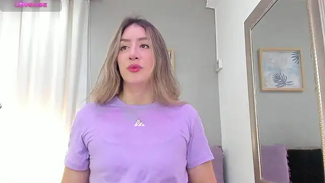  AlejaCruz  online show from 03.28.26