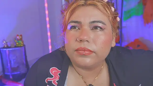 Snapshot of Samanta_cutee chatting on 10.14.25 Samanta cutee online show from 10.14.25