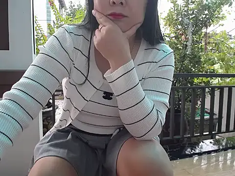 Snapshot of Nanaly_Sweet chatting on 11.01.25 Nanaly Sweet online show from 11.01.25