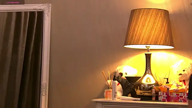 GinaMence online show from 02.27.25