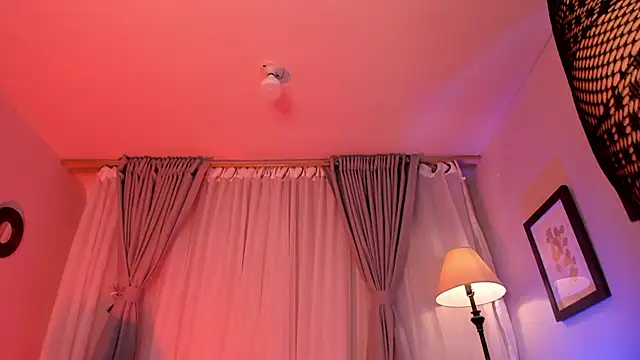 Violetta Nur online show from 10.10.25