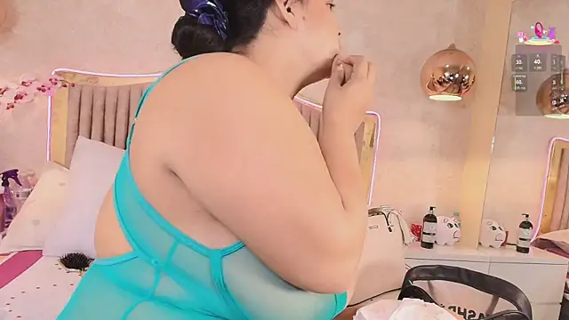 Kismett aziz online show from 02.25.26