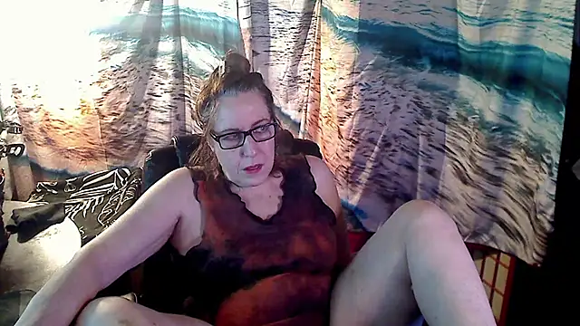 Ireallysquirt online show from 02.13.25