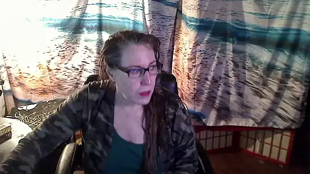 Ireallysquirt online show from 02.20.25
