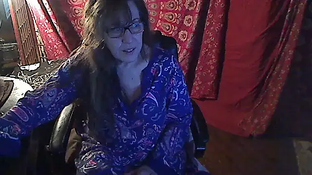 Ireallysquirt online show from 02.25.25