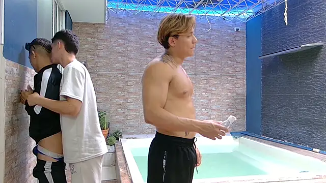 Snapshot of Boysgang_sex chatting on 03.22.25 Boysgang sex online show from 03.22.25