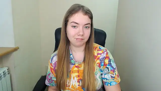 Snapshot of zoey_deuttch chatting on 12.19.24 zoey deuttch online show from 12.19.24