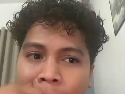 Snapshot of asian_sweetboy chatting on 02.23.26 asian sweetboy online show from 02.23.26