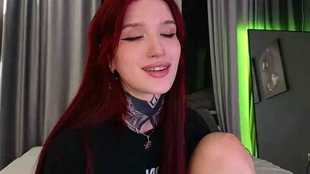 SophieInkk online show from 03.28.26