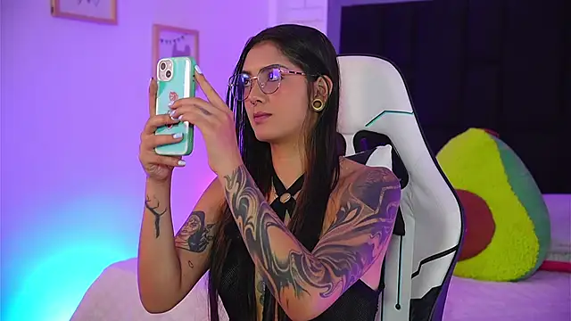 Marianamonroe  online show from 03.19.26